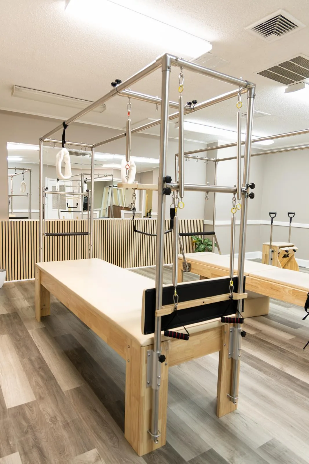 Cadillac trapeze table with the push-through bar in the studio